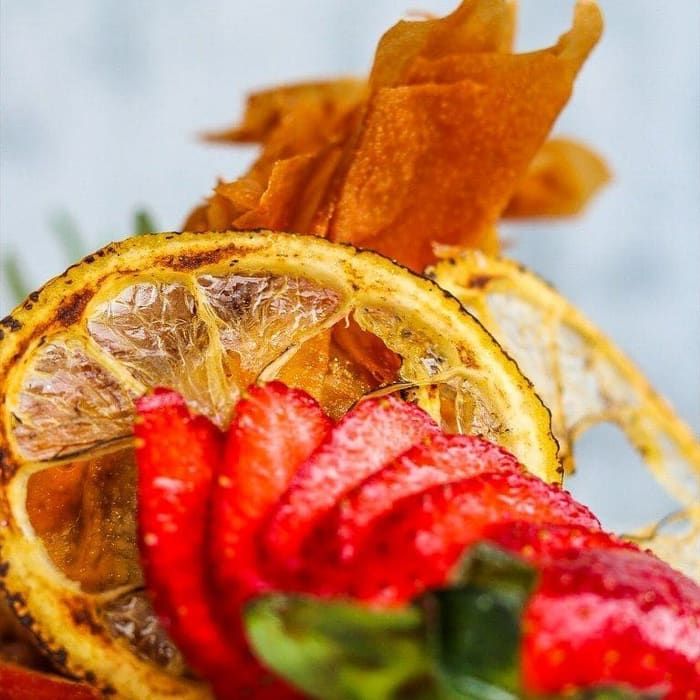 Citrus dessert plate